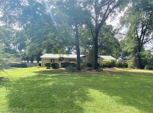 3413 Laverne Dr E, Mobile, AL 36618