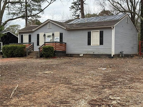 2nd image of 4191 Hanes Dr