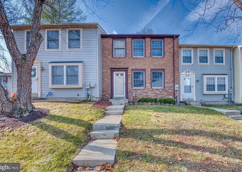 9220 Pinenut Ct