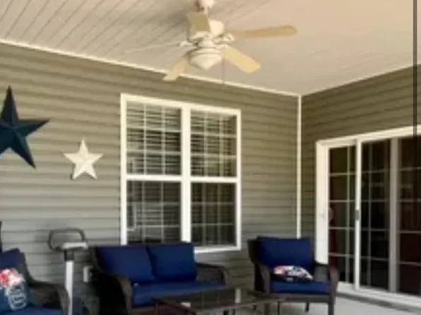 103 Burrington Ln, Jacksonville, NC 28546