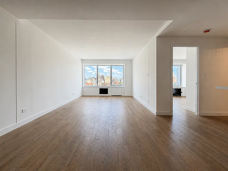 175 W 87th St #16H — Photo 2