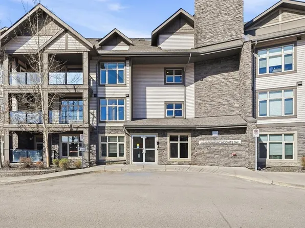 15 W Aspenmont Hts SW #309, Calgary, AB T3H 0E3