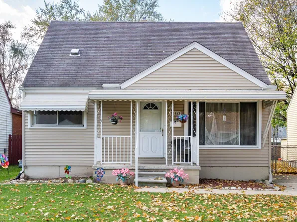 18433 Negaunee, Redford, MI 48240