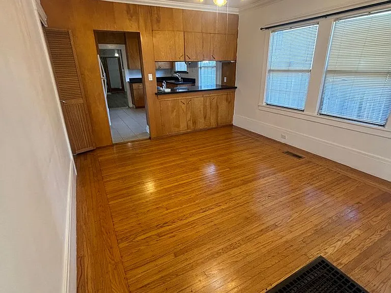 3218 School St — Photo 11