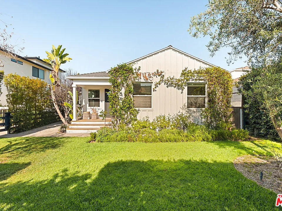 7560 McConnell Ave