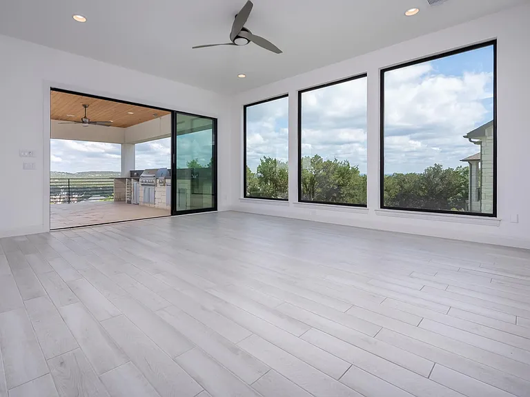 2502 Sunset Vista Cir — Photo 5