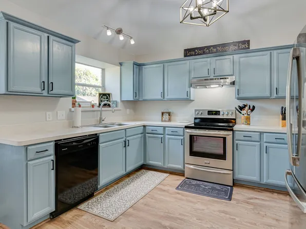 1737 Cedar Tree Dr, Fort Worth, TX 76131