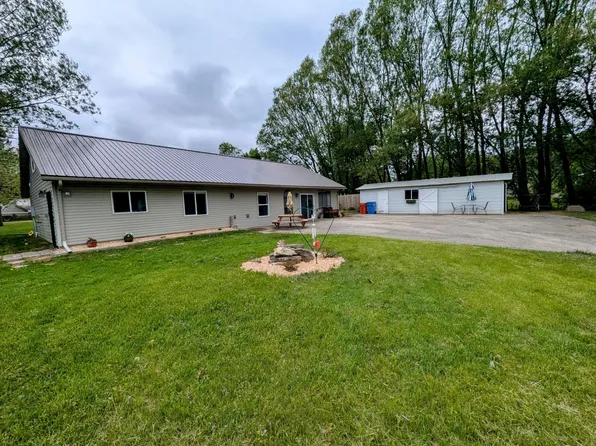 8440 N D St, Winona, MN 55987