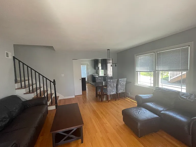 801 S Fairfield Ave — Photo 6