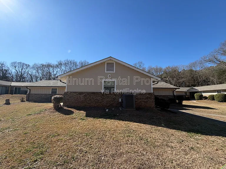 1502 Waverly Way #C-2 — Photo 2