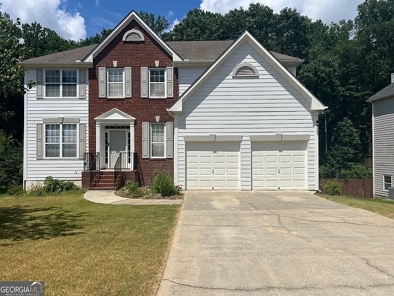 421 Holland Springs Dr — Photo 1