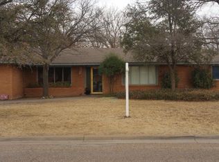 1220 Avenue N, Ralls, TX 79357