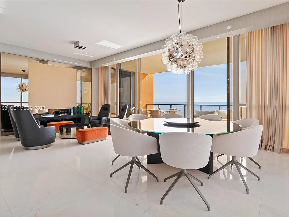 17749 Collins Ave #902