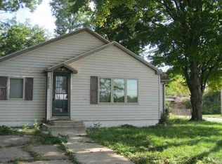 2525 Ski Ln, Madison, WI 53713