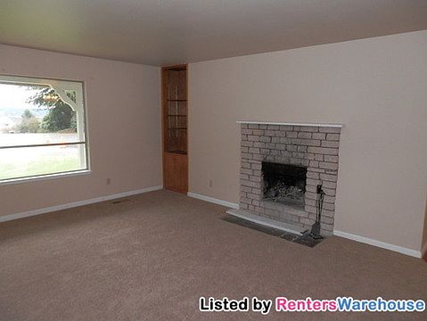 2nd image of 2153 Beverly Beach Dr NW