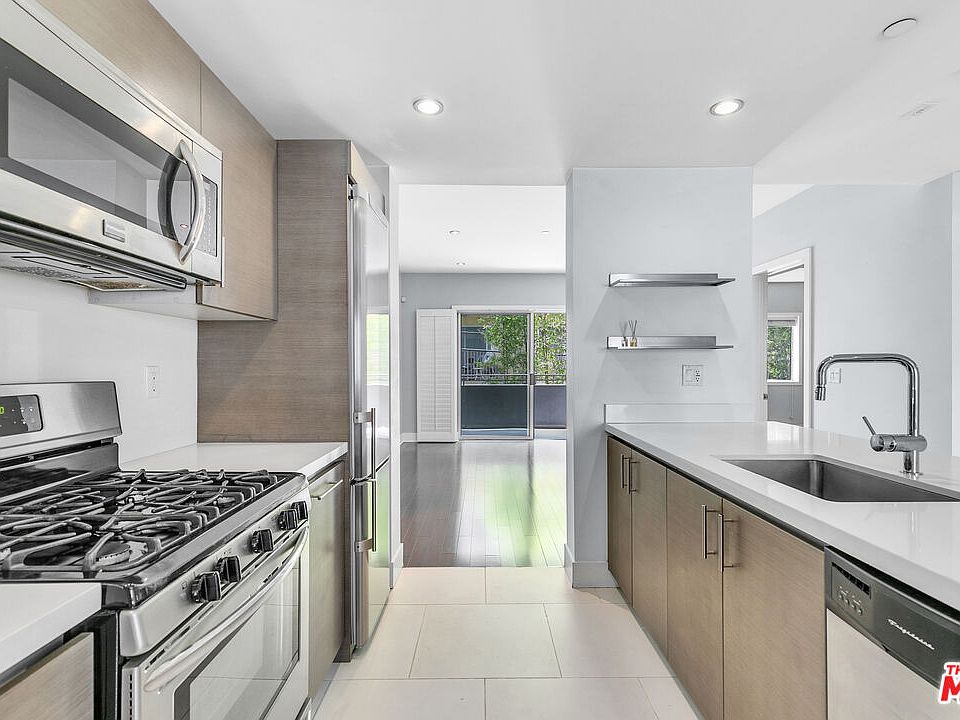 1st image of 1730 Sawtelle Blvd APT 208