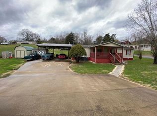 680 Watkins Chapel Rd, Morristown, TN 37813