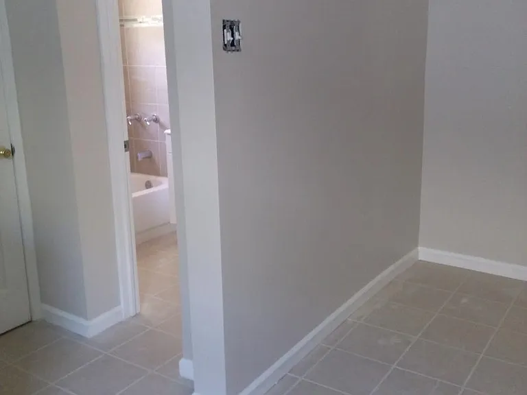 432 Ashley St — Photo 15