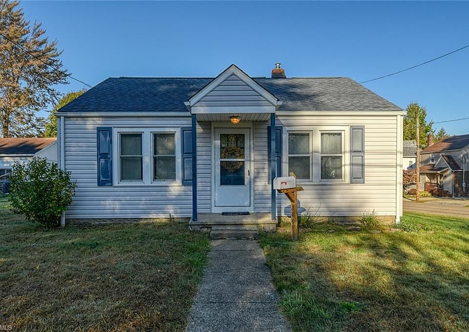 1st image of 2464 Nesbitt Ave