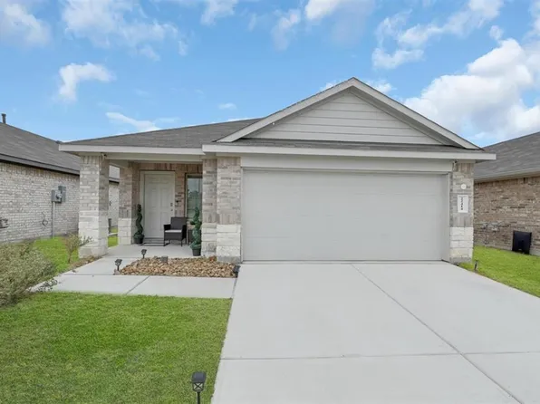 22414 Goose Pasture Ln, Spring, TX 77373