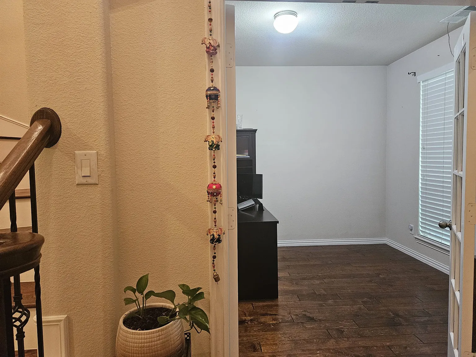 4 bed, 3.5 bath, 3438 sqft, $3,395 — Photo 3