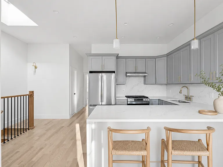 125 Beadel St #2 — Photo 2