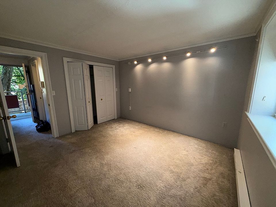 1st image of 1691 Cambridge St APT 14