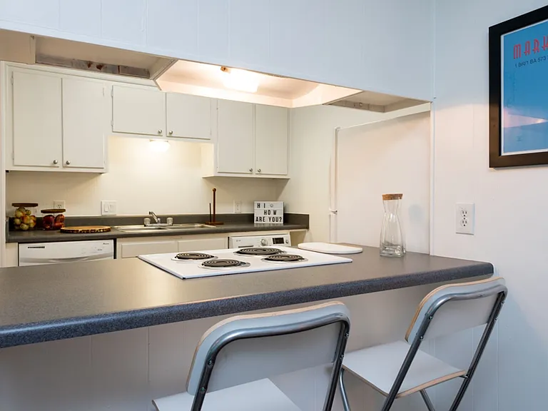 3914 Avenue D — Photo 1