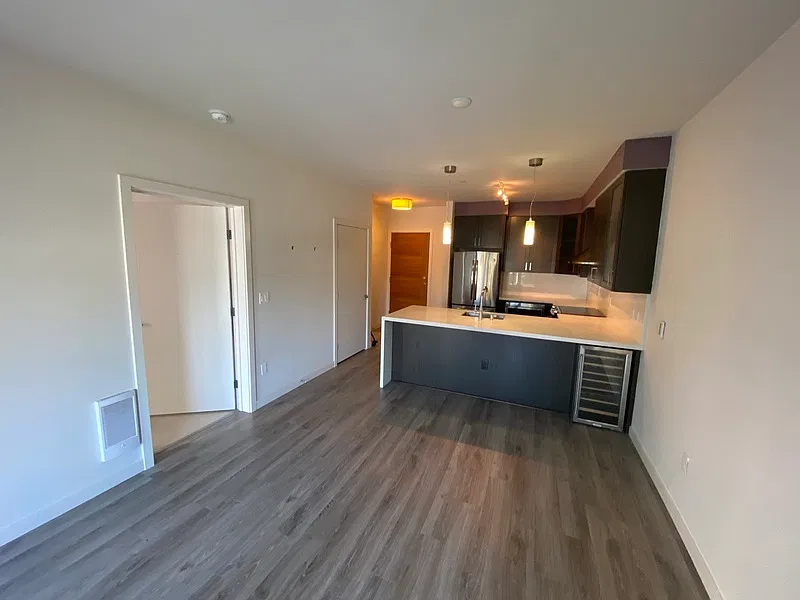 1 bed, 1.0 bath, 700 sqft, $2,300 — Photo 4