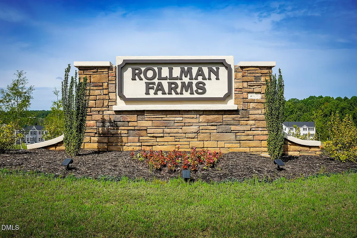 Building Photo - 1304 Rollman Farm Rd