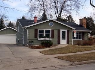 348 Kendrick Ave N, Burlington, WI