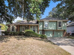 12609 Sycamore Ave, Grandview, MO 64030