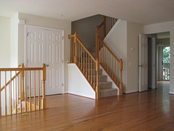 NEW SAND & FINISH HARDWOODS