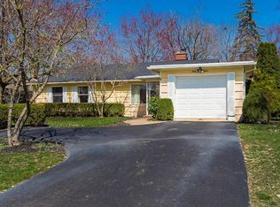 1918 Langham Rd, Columbus, OH 43221