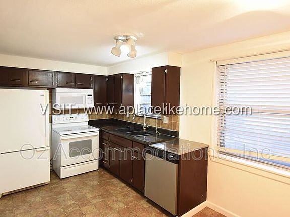 5th image of 5311 NE Barnes Ave