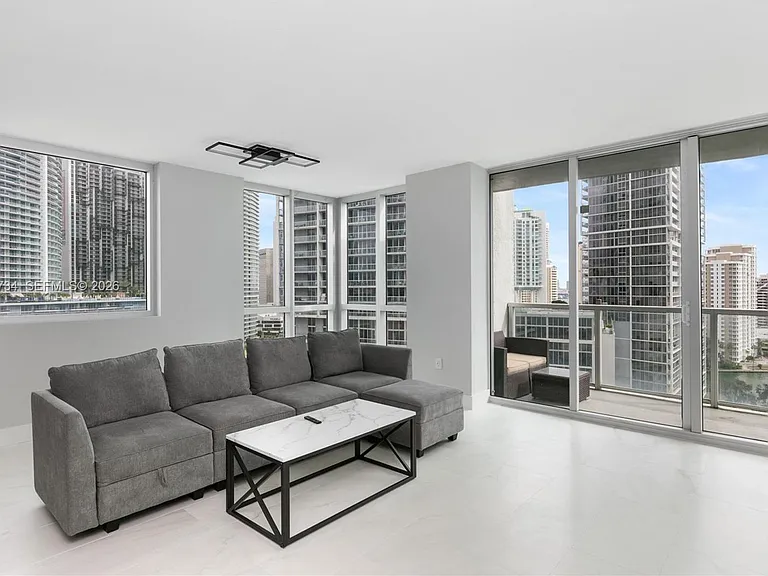 500 Brickell Ave #1801 — Photo 3