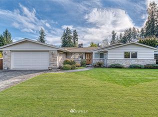 670 Monterey Ln, Fircrest, WA 98466