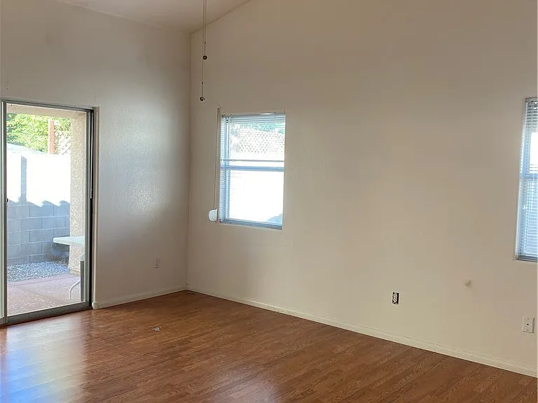 7004 Rotunda Ct — Photo 10