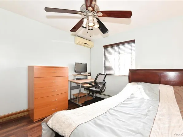 153-15 79th Avenue image 25 of 28