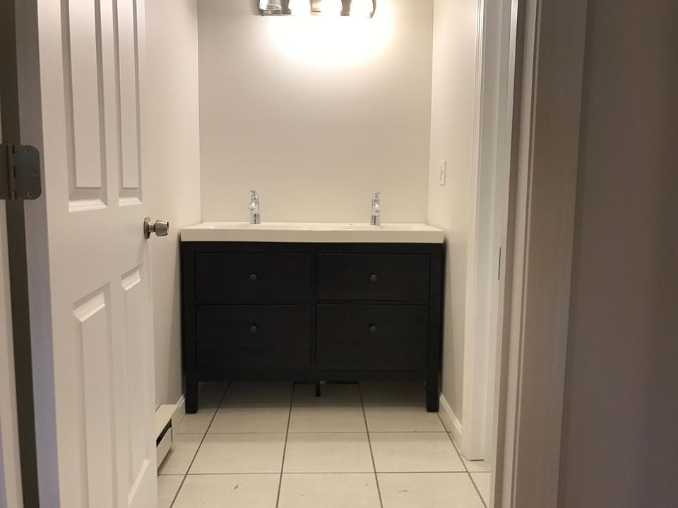 3rd floor Bathroom Vanity area
