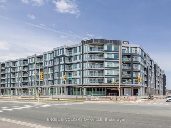 2501 Saw Whet Blvd, Oakville, ON
