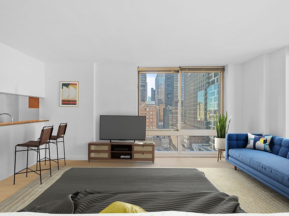 1st image of 260 W 54th St APT 11H