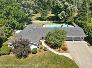 4668 Nakoma Dr, Okemos, MI 48864