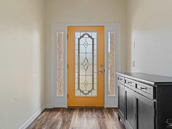 5th image of 4829 Makenna Cir