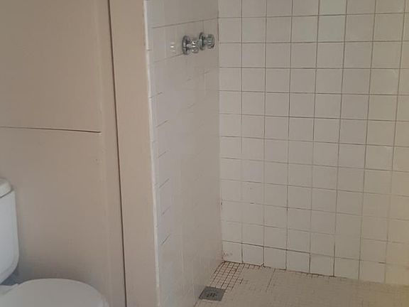 5th image of 126 1/2 E Mosier St #N