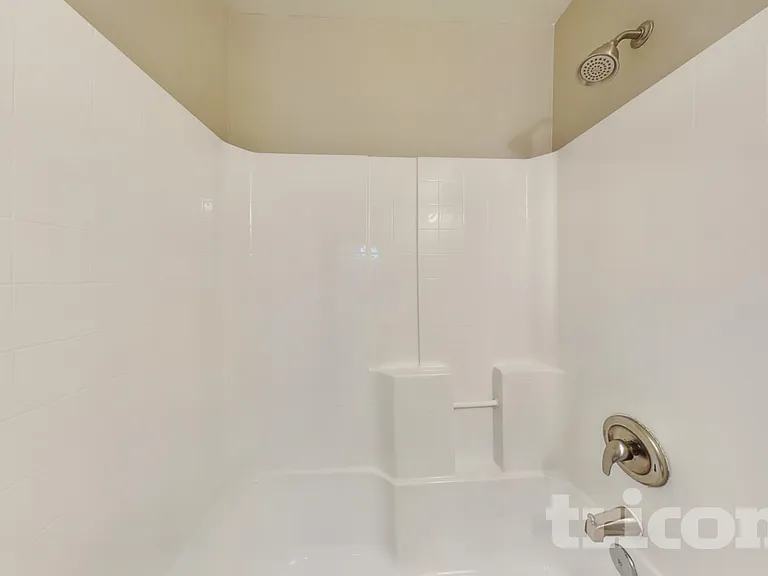 2217 Sunset Blvd — Photo 18