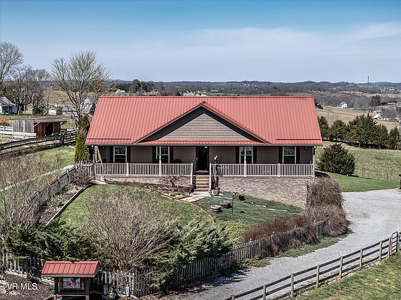 2nd image of 1151 John Bird Rd