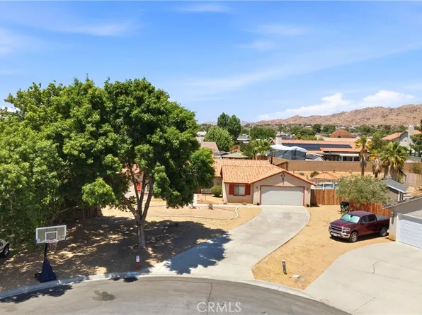 16433 Pauhaska Rd, Apple Valley, CA 92307