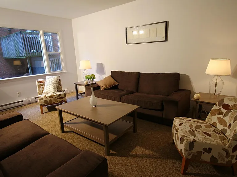 362 Shanty Bay Rd — Photo 4