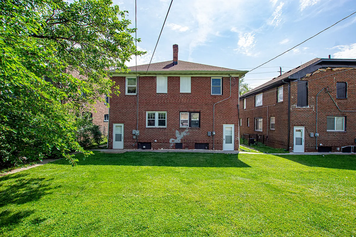 Building Photo - 110 N 38th St #110